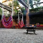 Bed & Breakfast Domaine De La Castagnere