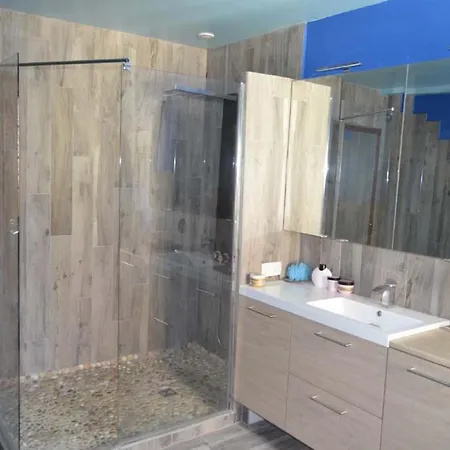 Domaine De La Castagnere * Castetnau-Camblong