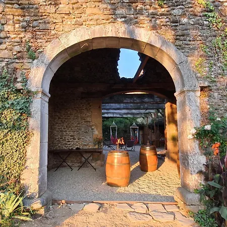 Domaine De La Castagnere Bed & Breakfast