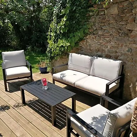Domaine De La Castagnere