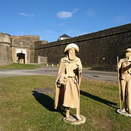 Domaine De La Castagnere Frühstückspension